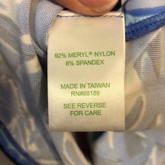 Lilly Pulitzer UPF 50+ Karina Tunic size XS - Picture 5 of 6